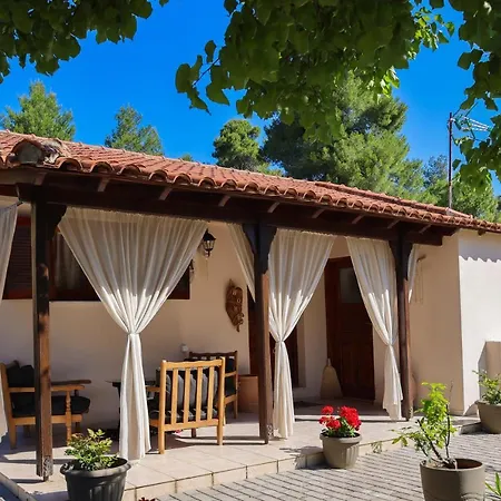 Apartamento F & B Summer Collection- Skiathos -maistrali Troulos