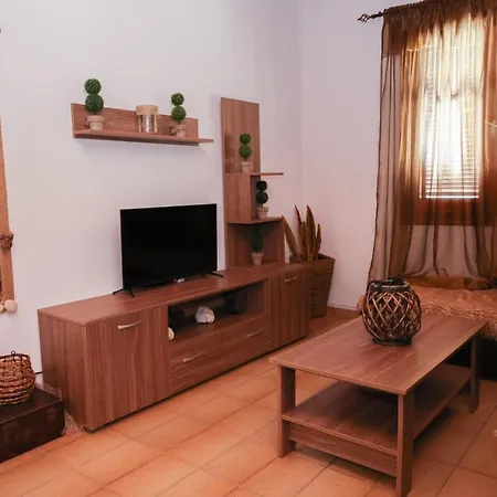 F & B Summer Collection- Skiathos -maistrali ترولو