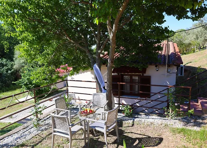 F & B Summer Collection- Skiathos -maistrali Apartament Troulos