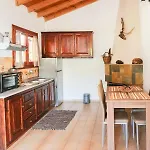 F & B Summer Collection- Skiathos -maistrali Apartment *