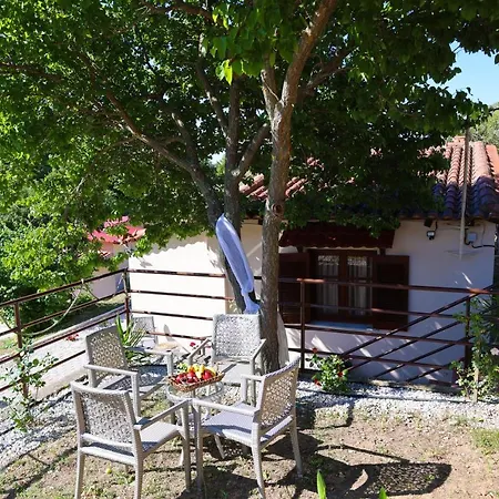 F & B Summer Collection- Skiathos -maistrali Апартаменты Трулос