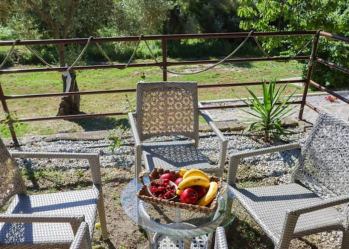 F & B Summer Collection- Skiathos -maistrali