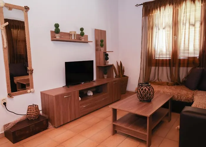 F & B Summer Collection- Skiathos -maistrali トロウロス