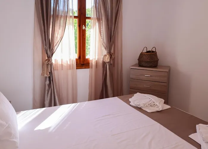 アパート F & B Summer Collection- Skiathos -maistrali