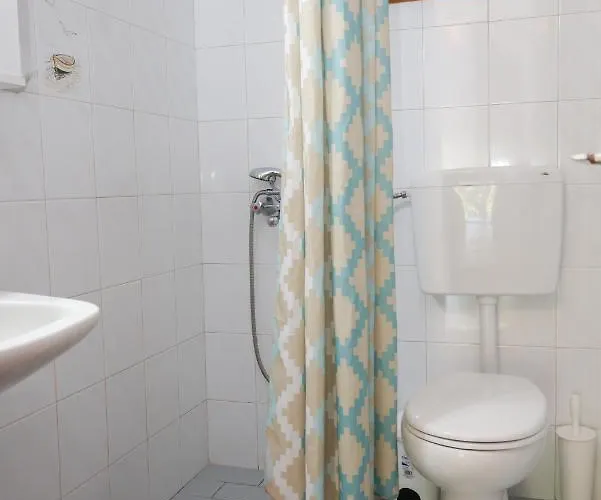 F & B Summer Collection- Skiathos -maistrali アパート トロウロス